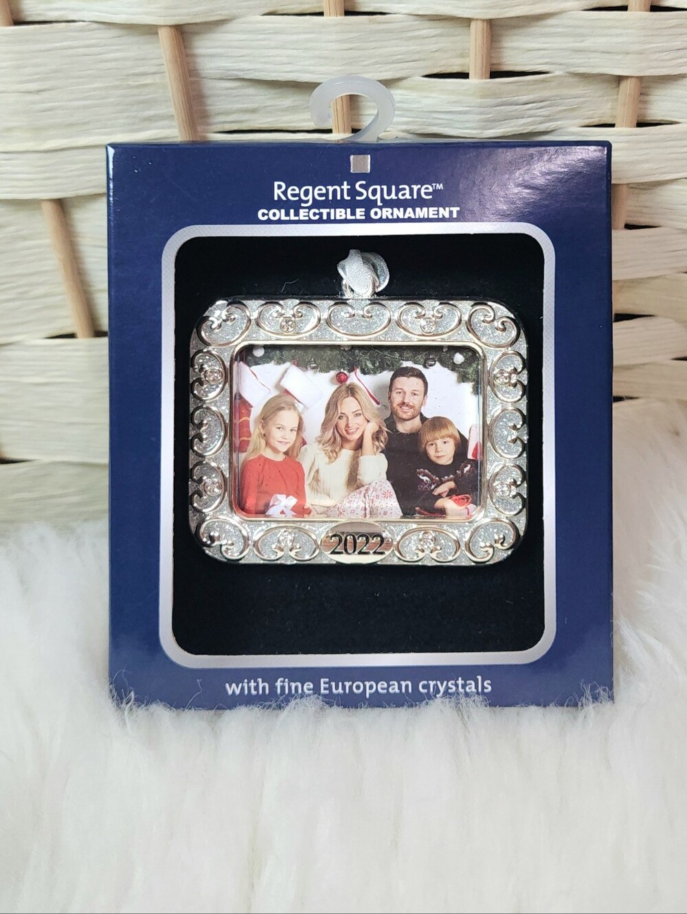 NIB Regent Square 2022 Photo Frame Christmas Ornament Silver Tone With Crystals